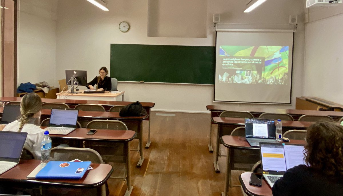 Gracias a  <a href="/Airydominguez/">Airy Dominguez</a> por la magnífica conferencia que ha impartido sobre "Los imazighen: lengua, cultura y procesos identitarios en el norte de África" en el grado de Estudios Internacionales, Facultad de Ciencias Sociales y Jurídicas <a href="/uclm_es/">Universidad de Castilla-La Mancha</a>