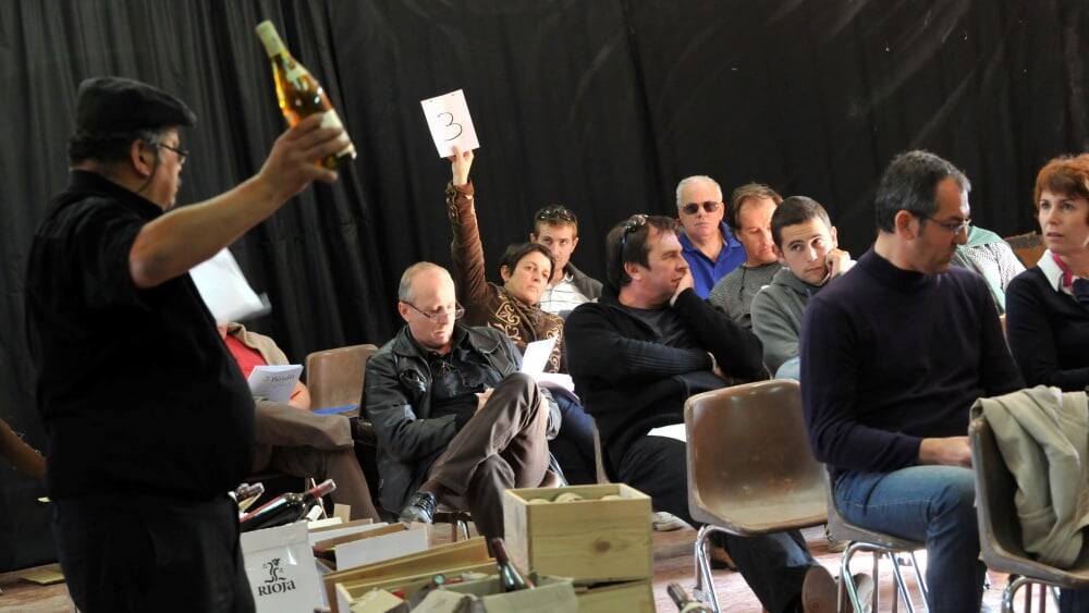 Une vente aux enchères de vin au profit des Restos du cœur à Avignon
👉 l.laprovence.com/oJAH