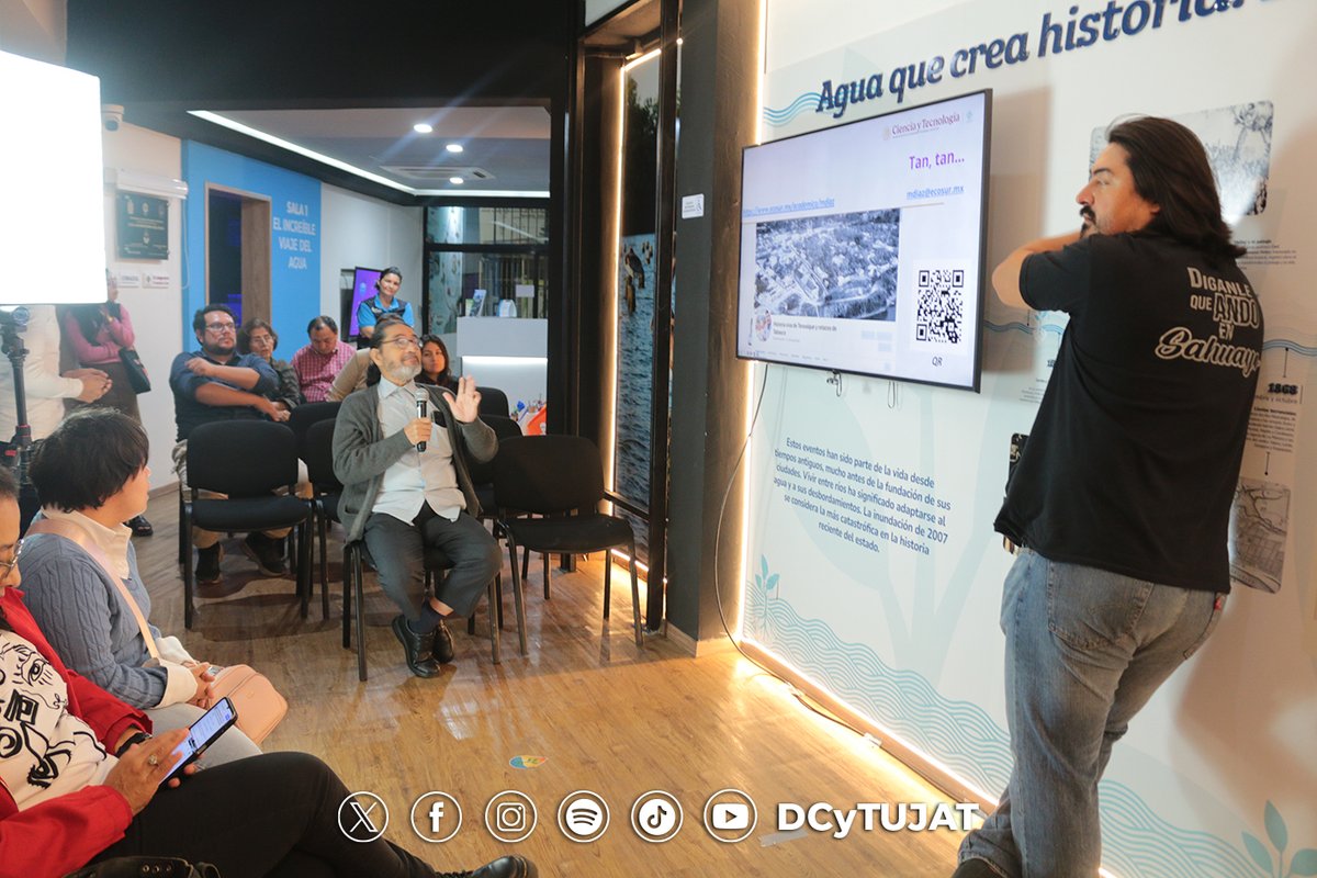 🚧Te  compartimos algunas fotos de la charla: 𝐈𝐧𝐮𝐧𝐝𝐚𝐜𝐢𝐨𝐧𝐞𝐬 𝐞𝐧  𝐓𝐚𝐛𝐚𝐬𝐜𝐨: 𝐝𝐨𝐬 𝐬𝐢𝐠𝐥𝐨𝐬 𝐝𝐞 𝐡𝐢𝐬𝐭𝐨𝐫𝐢𝐚 🌎⛈💦🌊📚
.
Transmitido desde la @casadelagua_ujat 
.
📍Sigue nuestros contenidos en
myurls.co/dcytujat

#CienciaJuchiman #UJAT