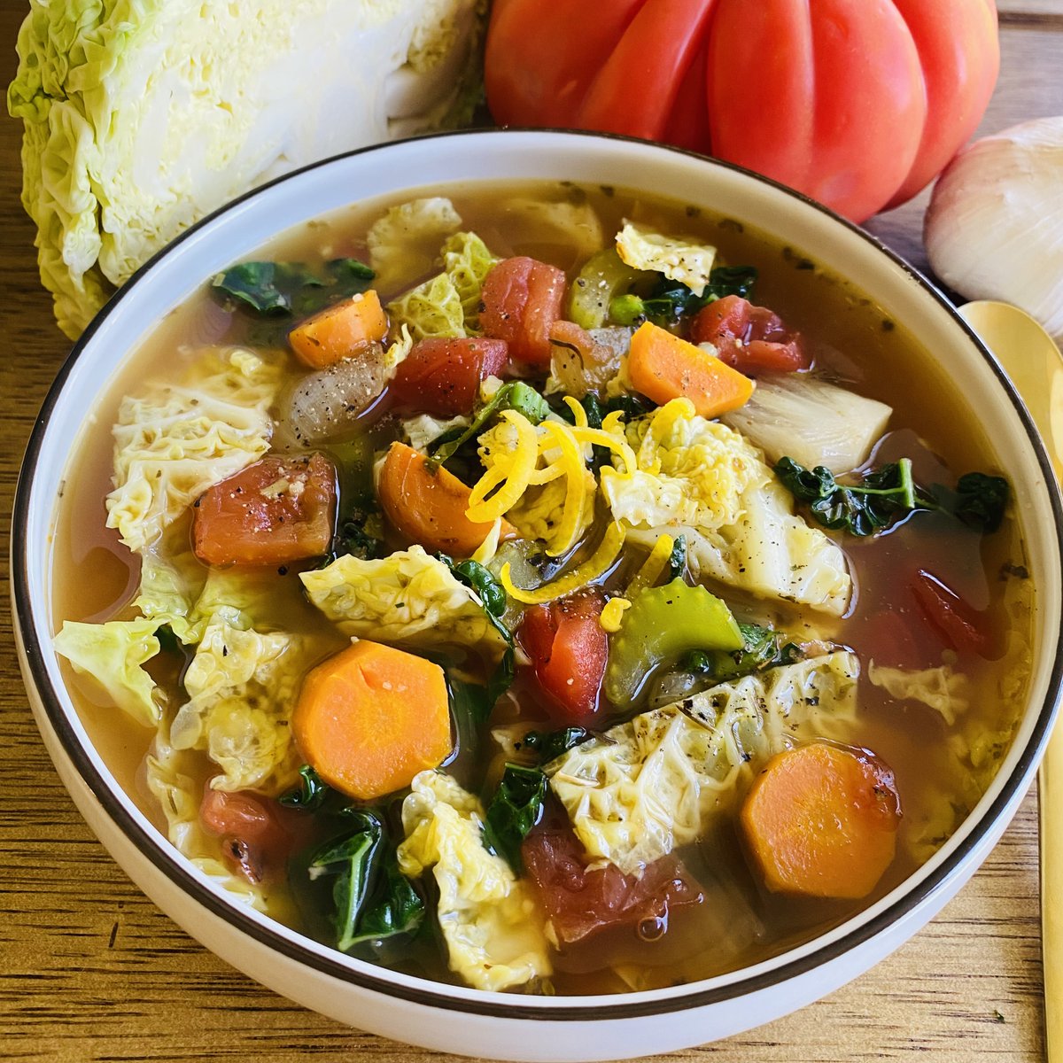 Keto Cabbage Soup Recipe | Healthy, Low-Carb &amp; Full of Flavor!
Get the cookbook: a.co/d/1VpQO1u
youtube.com/shorts/B5o7641…
#lowcarb #keto #recipe #food #weightloss #dinner