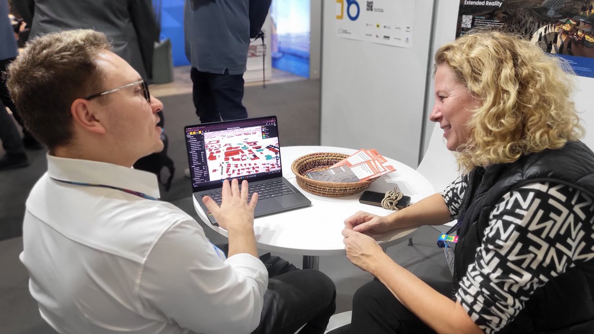 🌟 Final day at #SCEWC25!
Visit ExPEDite at Hall 2, A65 — shaping the future of #PositiveEnergyDistricts.
✨ Today’s Highlights:
🕚 11:00–14:00 → Meet &amp; Greet with our team
💡 15:20–16:05 → “Digital Twins for PEDs” on the Clean Cities Stage

Let’s build smarter, cleaner cities!