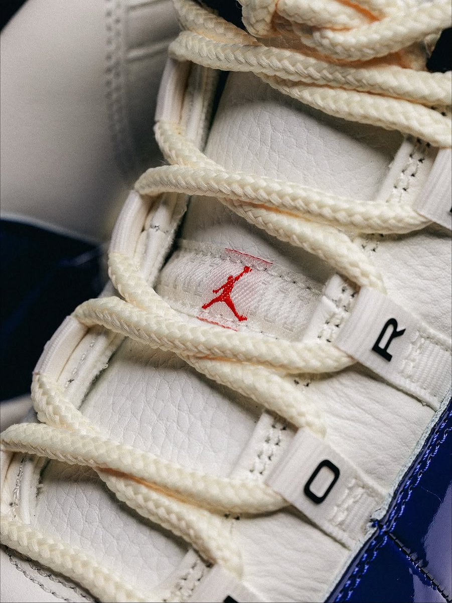 JustFreshKicks's tweet photo. Who copped a pair today⁉️ https://t.co/73PzhvCcBB