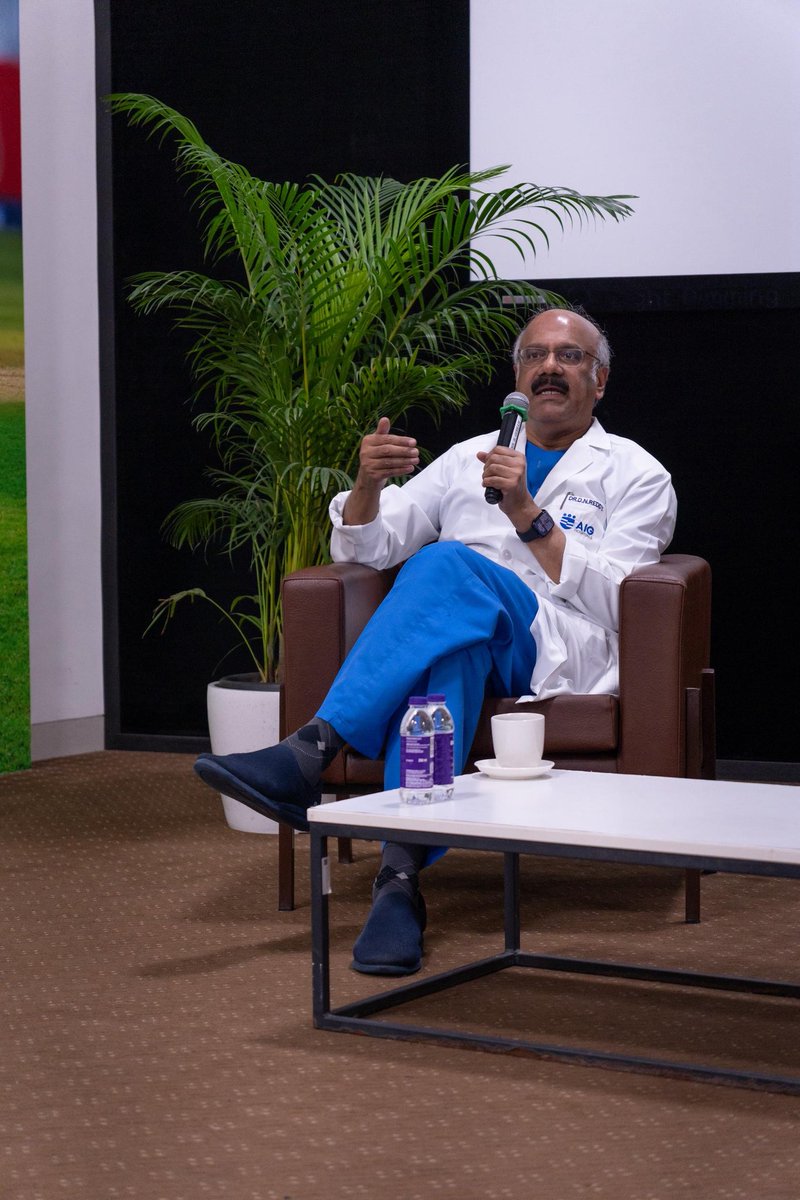 Alex Leow tweet media