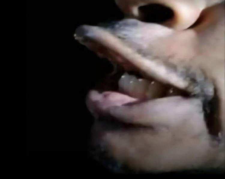 not_princessAP's tweet image. Spuzza to Chatgpt: &quot;write another apology for me, don&apos;t forget to include that I have brand deals to protect&quot; 😭😭