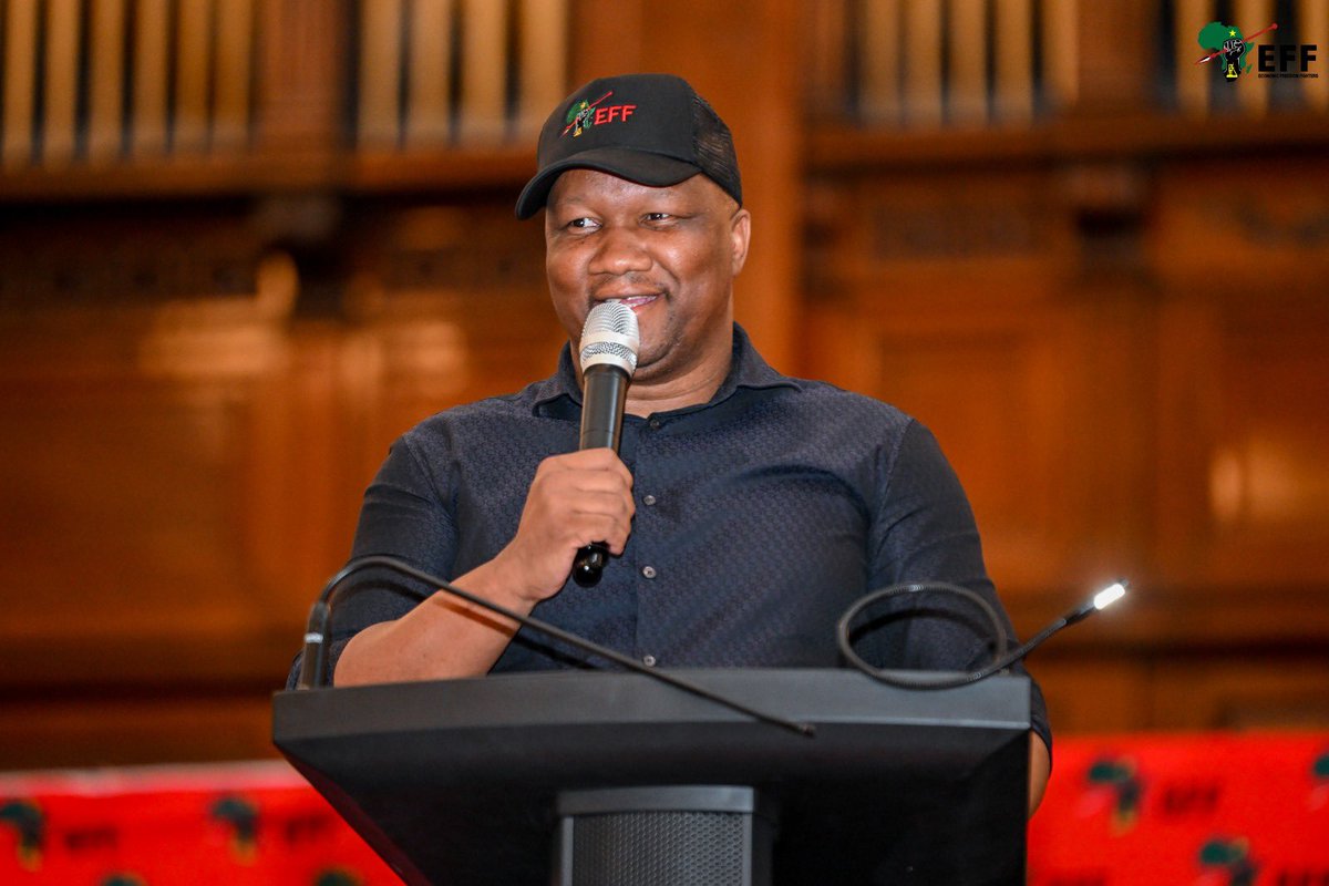 EFFSouthAfrica's tweet image. ♦️In Pictures♦️

 Gauteng PCT Meeting extended to Councillors and SRCT/SRILC Members, where the EFF Secretary-General @DlaminiMarshall delivered a powerful address at the Johannesburg City Hall, reinforcing the importance of unity, discipline, and revolutionary commitment in…