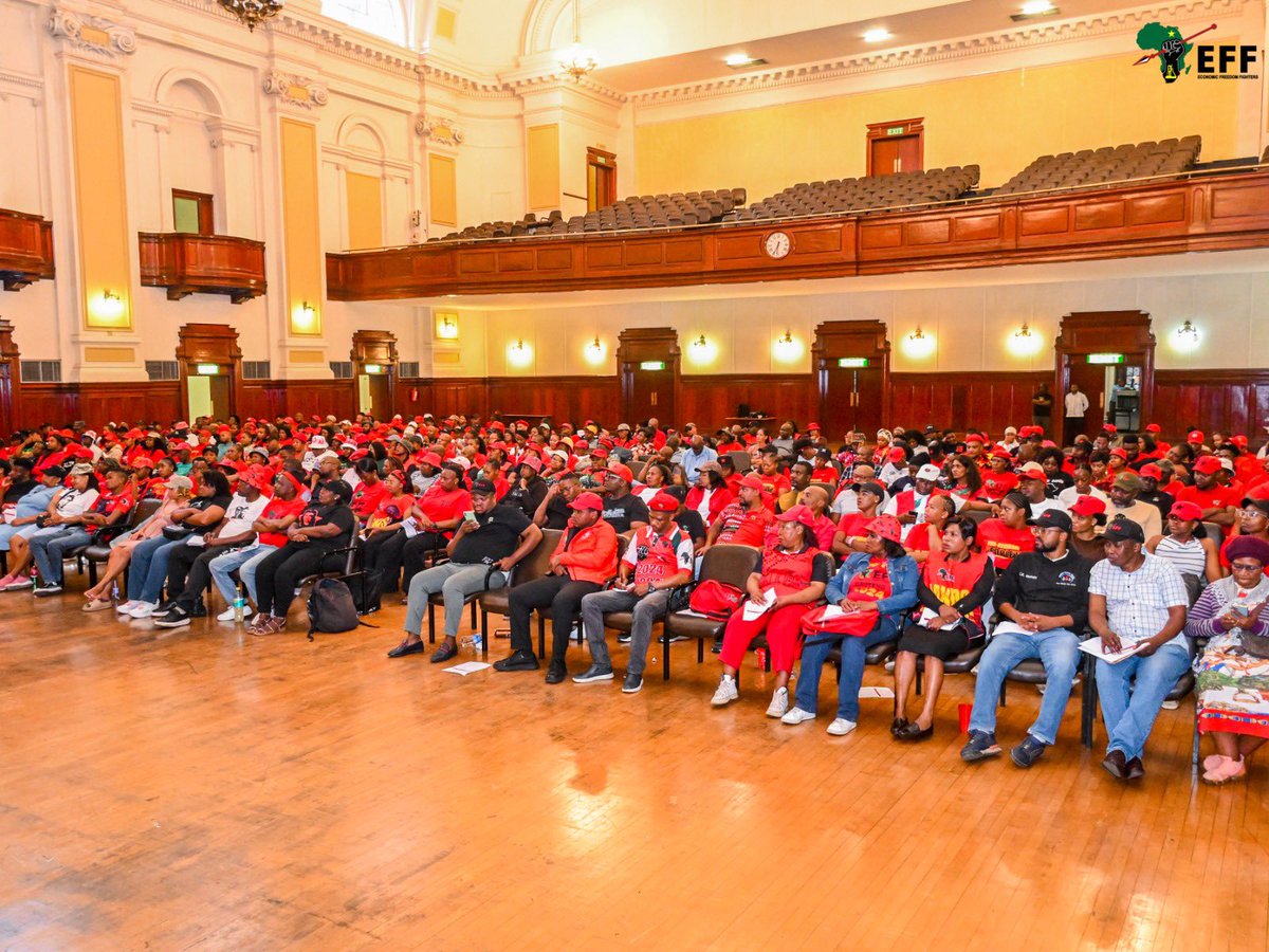 EFFSouthAfrica's tweet image. ♦️In Pictures♦️

 Gauteng PCT Meeting extended to Councillors and SRCT/SRILC Members, where the EFF Secretary-General @DlaminiMarshall delivered a powerful address at the Johannesburg City Hall, reinforcing the importance of unity, discipline, and revolutionary commitment in…