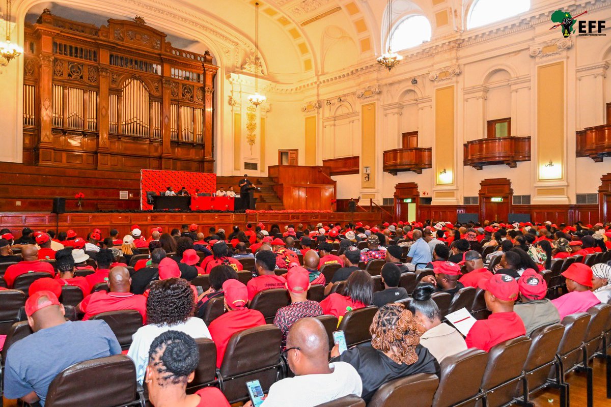 EFFSouthAfrica's tweet image. ♦️In Pictures♦️

 Gauteng PCT Meeting extended to Councillors and SRCT/SRILC Members, where the EFF Secretary-General @DlaminiMarshall delivered a powerful address at the Johannesburg City Hall, reinforcing the importance of unity, discipline, and revolutionary commitment in…