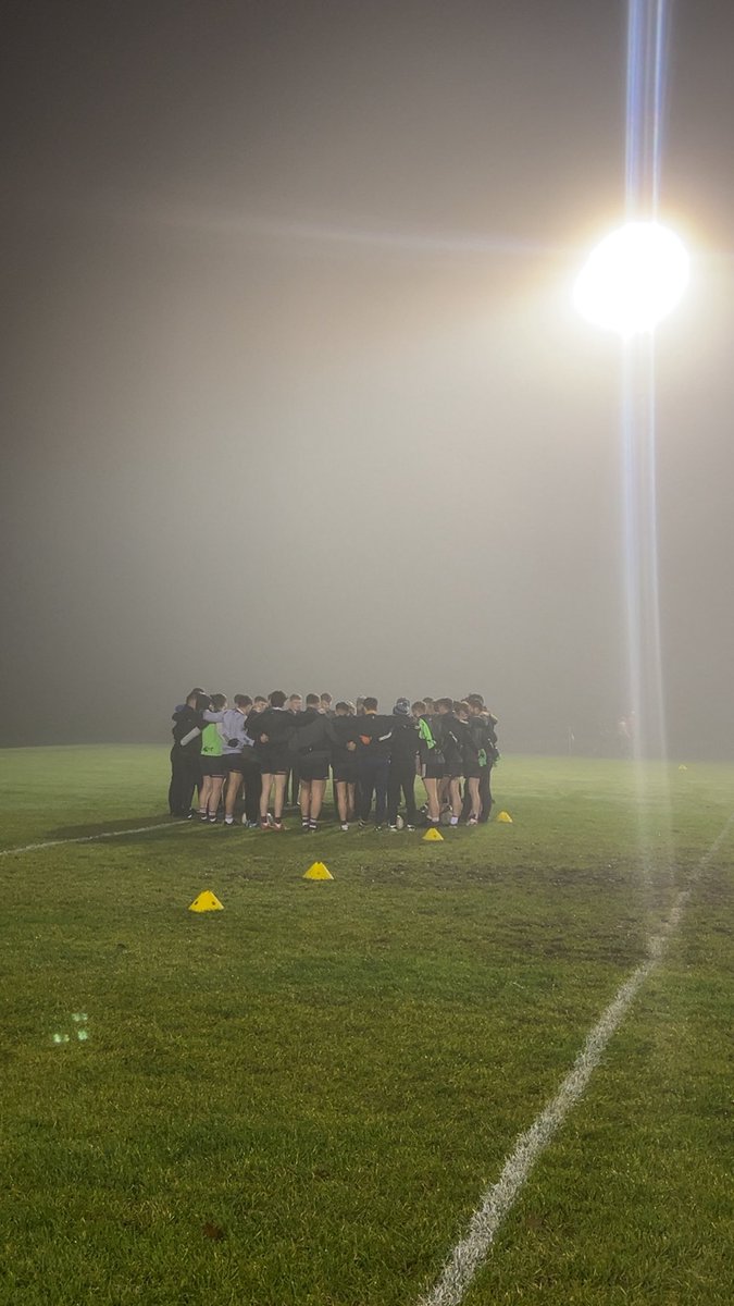 30 minutes away from throw in here in a foggy Dundalk.

Huge night ahead for our senior men in the Ryan cup against DKIT 

🇱🇻🇱🇻🇱🇻