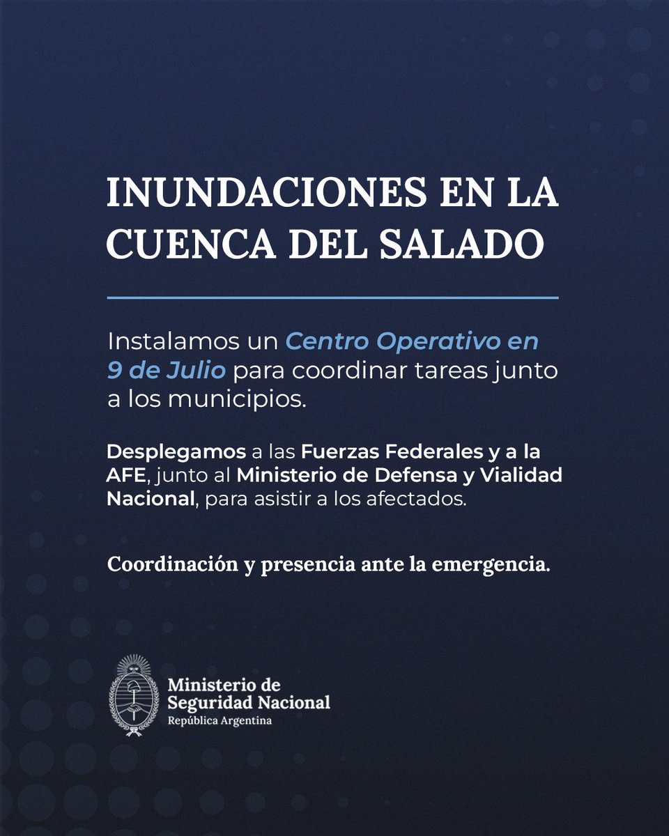 MinSeguridad_Ar's tweet photo. Hacemos frente a las inundaciones del Salado en la provincia de Buenos Aires. 

La AFE, junto a las Fuerzas Federales, Defensa y Vialidad Nacional, coordina el operativo para asistir a las familias, recuperar caminos y restablecer el orden en la zona. https://t.co/gbnVoHuoYu