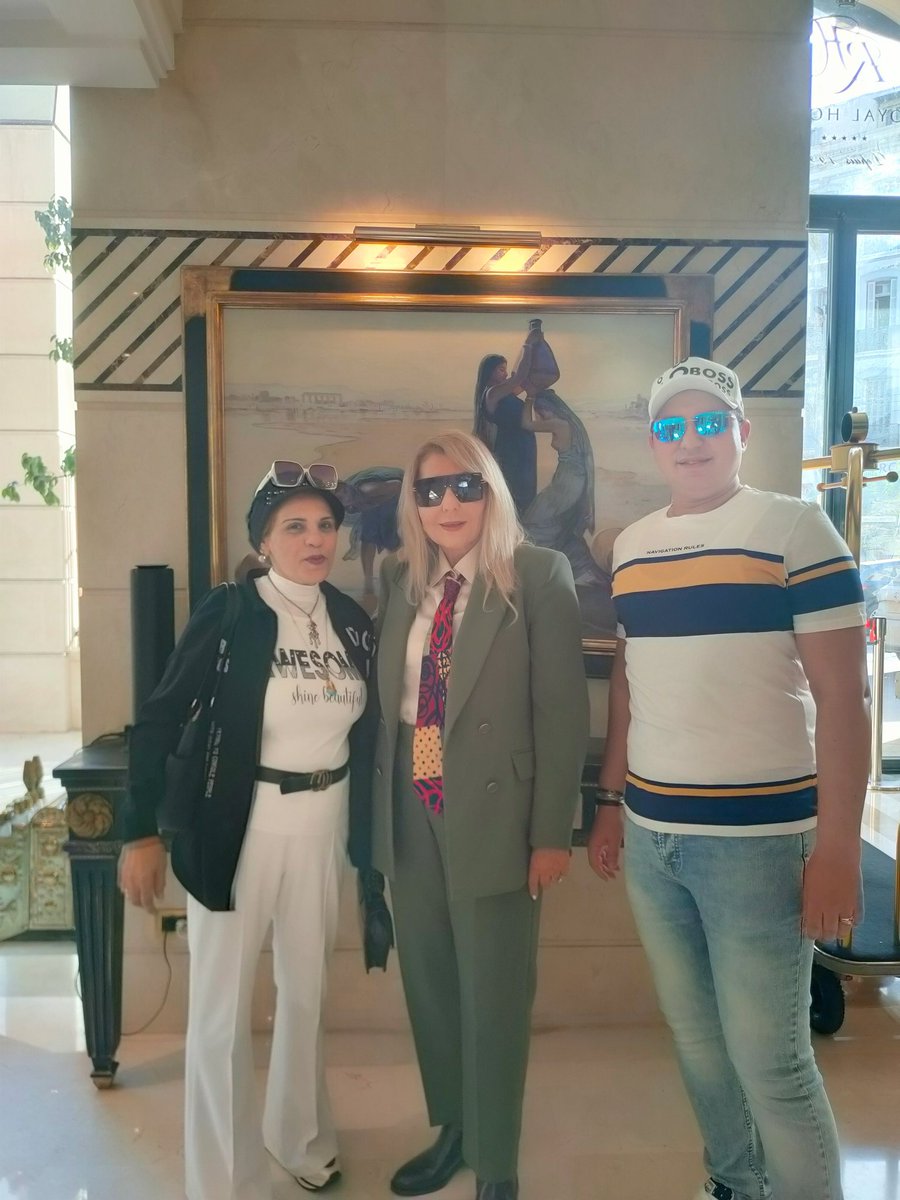 TamerBono's tweet photo. مع نجمة الجماهير بعد المؤتمر الصحفى
فى المسرح الجهوى عبد القادر علولة
على هامش تكريمها فى #مهرجان_وهران_الدولي_للفيلم_العربي
فى مدينة وهران 🏆🇩🇿 بالجزائــر
قبل تسجيل لقاء برنامج et بالعربى https://t.co/ydwNghEx8E