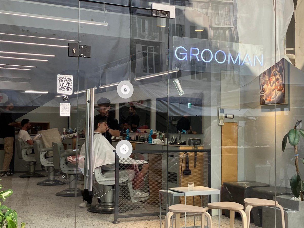 EmmaPeel_Knight's tweet image. #Israel🇮🇱 #TelAviv 
Es freut mich wirklich sehr, dass es in Tel Aviv🇮🇱 jetzt diesen Top-Laden gibt. Der Name spricht natürlich für sich...😉😊👍👏👏👏

#Motto: 
»FOR A BETTER VERSION OF YOU
a modern barber 💇shop that focuses on men’s grooming and self care.«

cc: @KevinSpacey