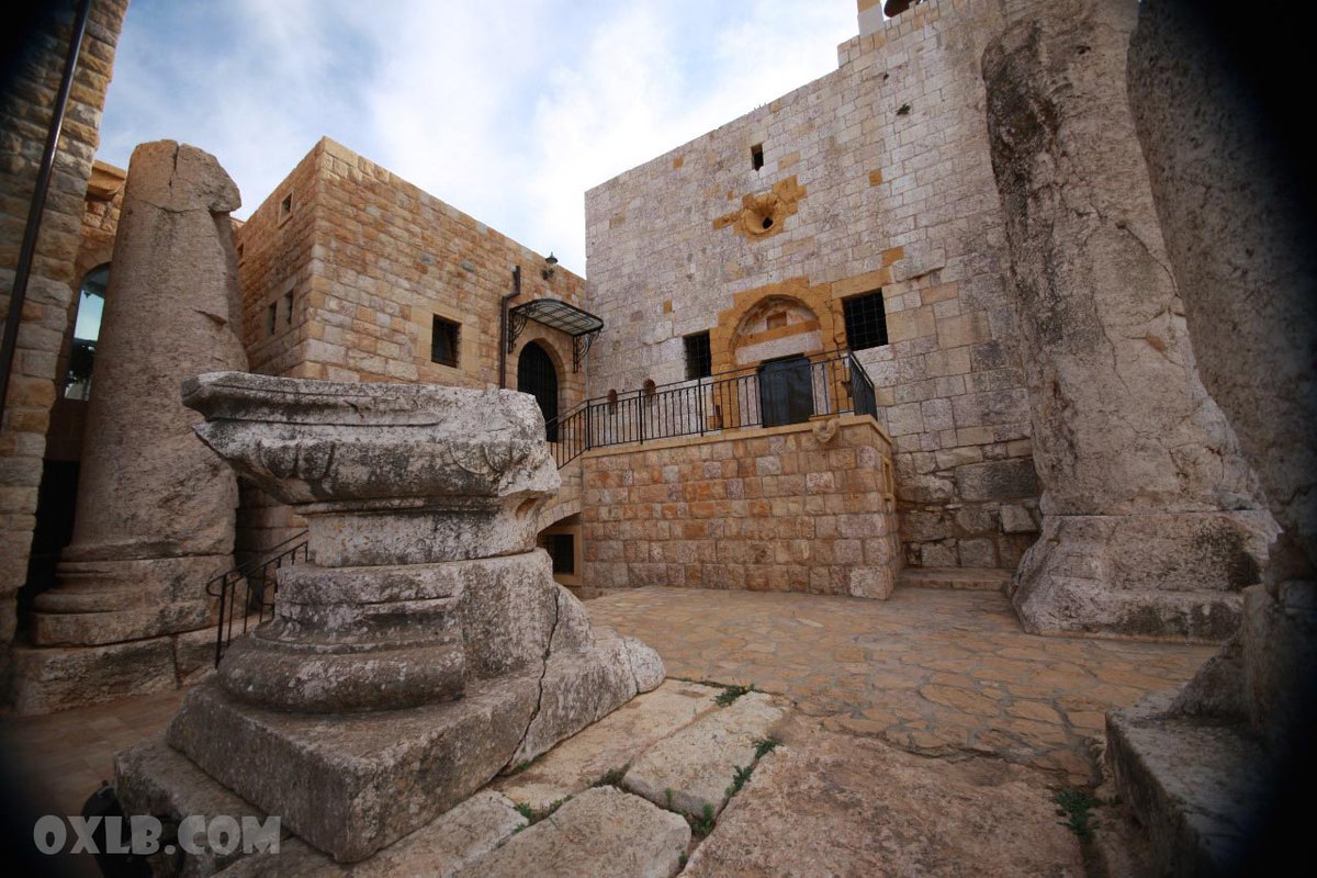 onefineart's tweet photo. A new challenge... let's see who is the first to know from where this photo has been taken?!

Photo Credit Alfred Moussa - https://t.co/QupEaHtcuw 

#deir #lebanon #deirelqalaa #couvent #liban #livelebanon #discoverlebanon #couventqalaa #qalaa https://t.co/r9Ga0bGrel