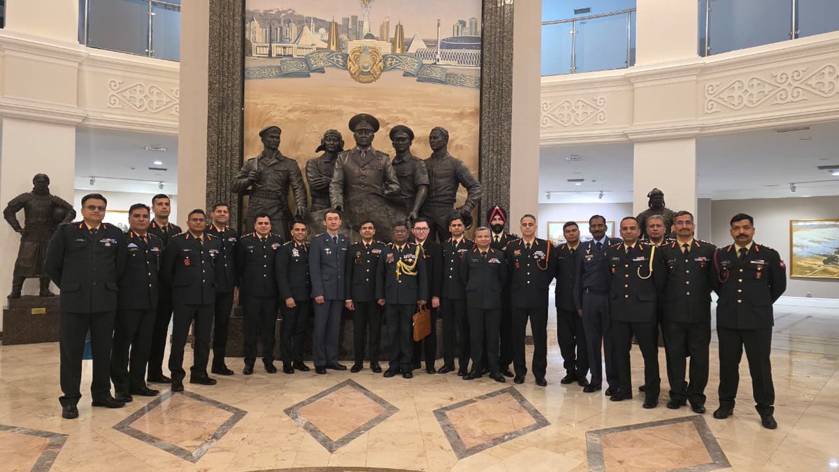 ia_awc's tweet image. Strategic dialogue continues! 🇮🇳🇰🇿 HC Course Officers from #AWC engage with counterparts at National Defence University, Astana, discussing national &amp;amp; strategic priorities. Visited Military Cadet College &amp;amp; Military Museum, strengthening bilateral cooperation &amp;amp; cultural ties 💡