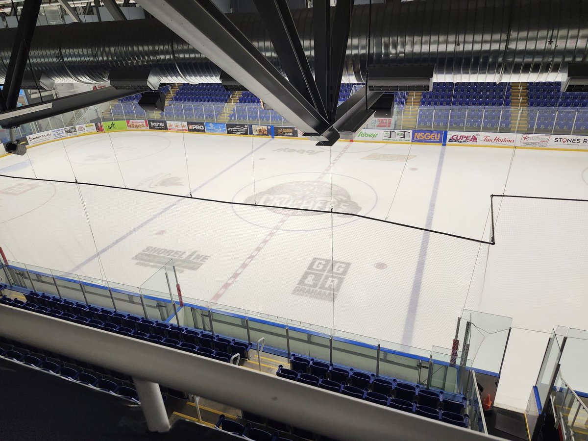 EastlinkAidan's tweet photo. At the Pictou County Wellness Centre tonight for the East Coast Prospects Showcase, featuring players from @THEMHL and @LHJAAAQ .
Lots of talent on display tonight at 7:30 on @Eastlink 10/610!
Myself and @gmacsask on the call, @eastlinkmavs is our host!!! https://t.co/fqypoEYbjb