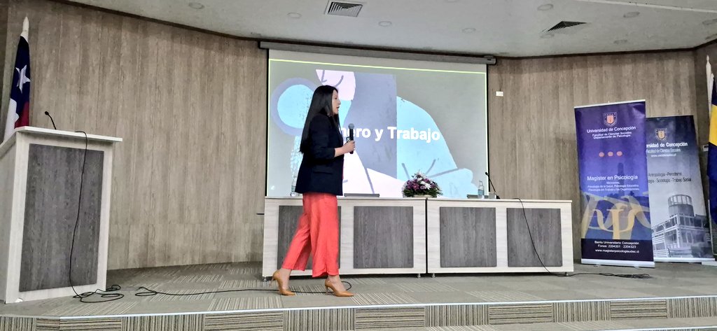 Sobre Género y Trabajo expuso <a href="/DirecDelTrabajo/">Dirección del Trabajo</a> #Biobio Roxana Rubio en VI Jornada de Psicología Organizacional y del Trabajo de la Universidad de Concepción 
#TrabajoDecente #DerechosLaborales