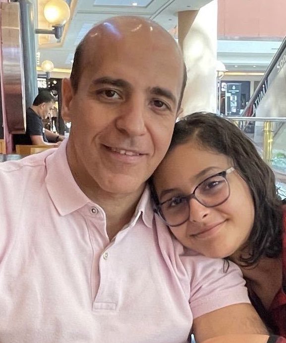 SafiaMudhwahi's tweet image. My husband, Dr. Ali Ahmed Al-Mudhwahi, who saved millions of Yemeni children from disease through public-health and preventive programs, is still forcibly detained and disappeared in Sana’a #Yemen, since June 8, 2024.
And now, his own daughter is deprived of his love and care.…