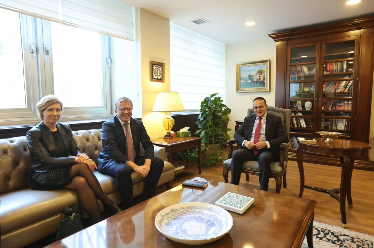 Deputy Minister and Director of EU Affairs Ambassador Mehmet Kemal Bozay received Bertrand Buchwalter, Adviser to the President of the Republic of France for Continental Europe and Türkiye, and Anne-Claire Legendre, Adviser to the President of the Republic of France for Middle