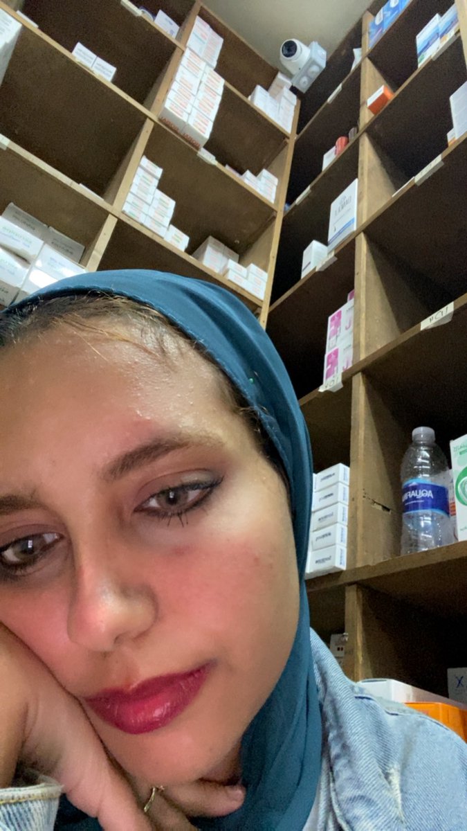 انا في الشغل اللي هيخليني اتعارك مع حد
