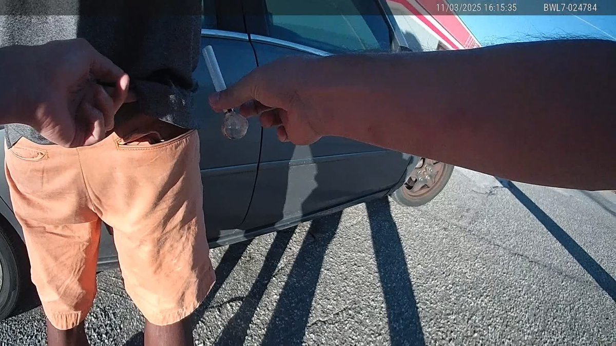 MoorePolice's tweet image. #MPD has heard it all, and it might sound cliché, but the "it's not mine" excuses are hard to argue when it's found in your back pocket.😬

Great job, getting this trafficking amount of meth and fentanyl off the street.  #CleanStreets #moorestrong #drugsarebadmkay