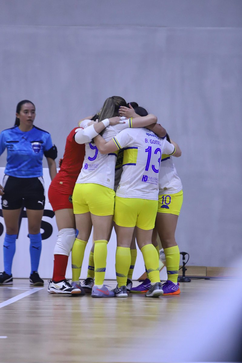 FutsalAPF tweet media