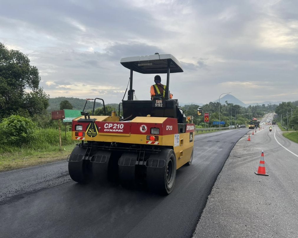 05112025 - di Baling

FT 004 J. Grik - Kupang
sek 60.00 - 61.50

#BerkalaPavemen

Team BP #THBMKedah #Baling laksana kerja ini di sini

- baharu muka

kemajuan : 45.00 %

📸 suasana kerja

#THBMHQ