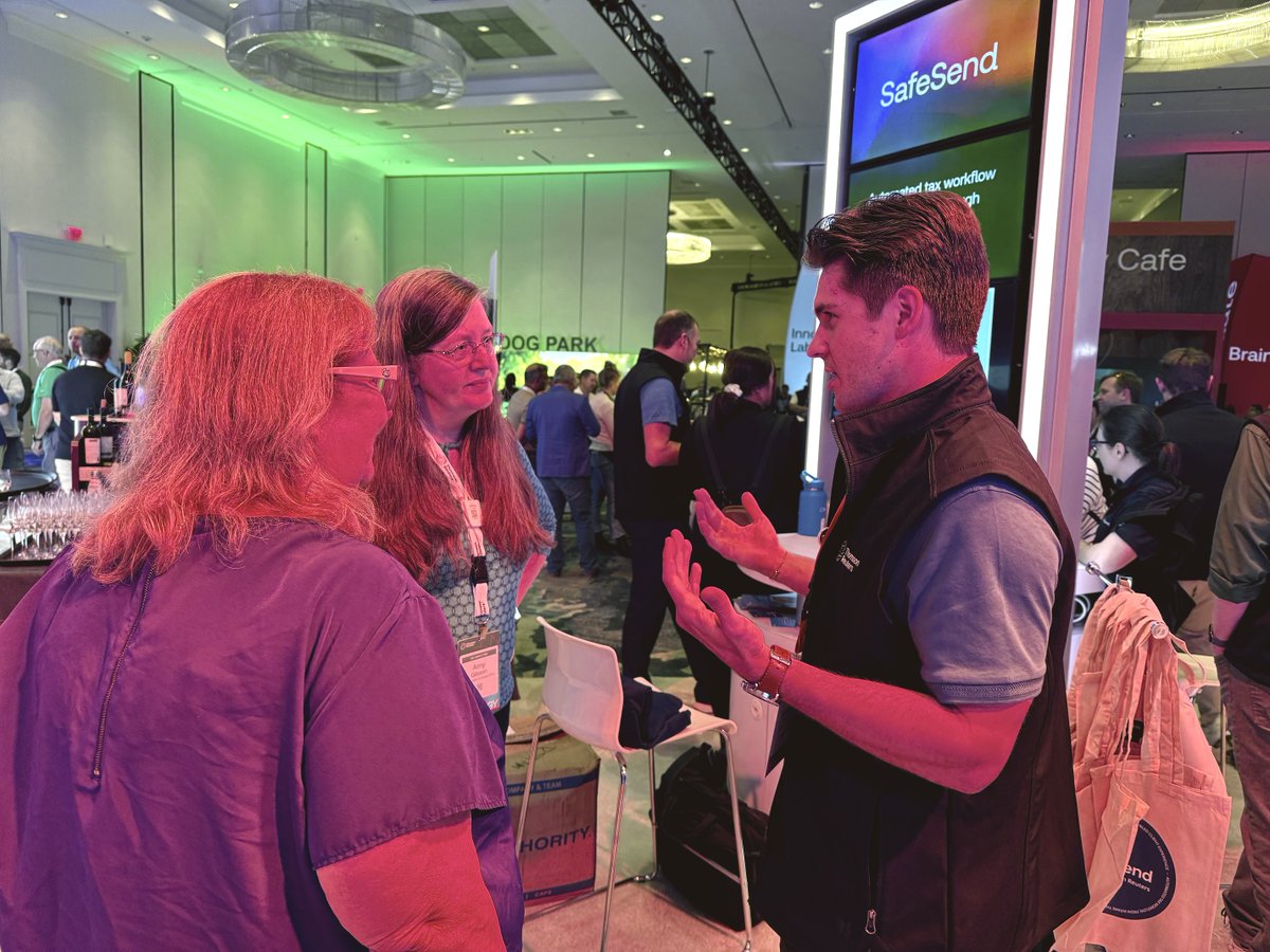 SafeSend tweet media