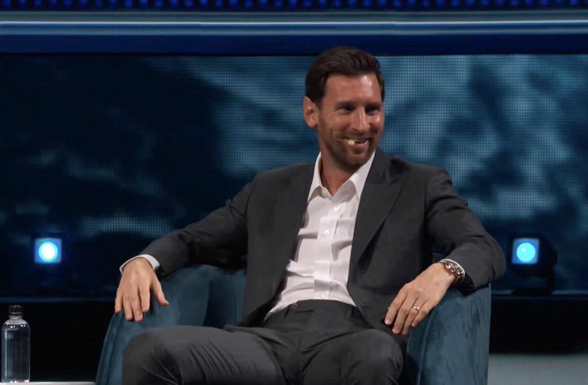 AlbicelesteTalk's tweet image. 🚨 Leo Messi: "When I won the World Cup, I had the same feeling as when my children were born. 

"It’s a feeling that’s hard to explain, so special and so immense that whatever I say about it will always fall short.” @abf_forum