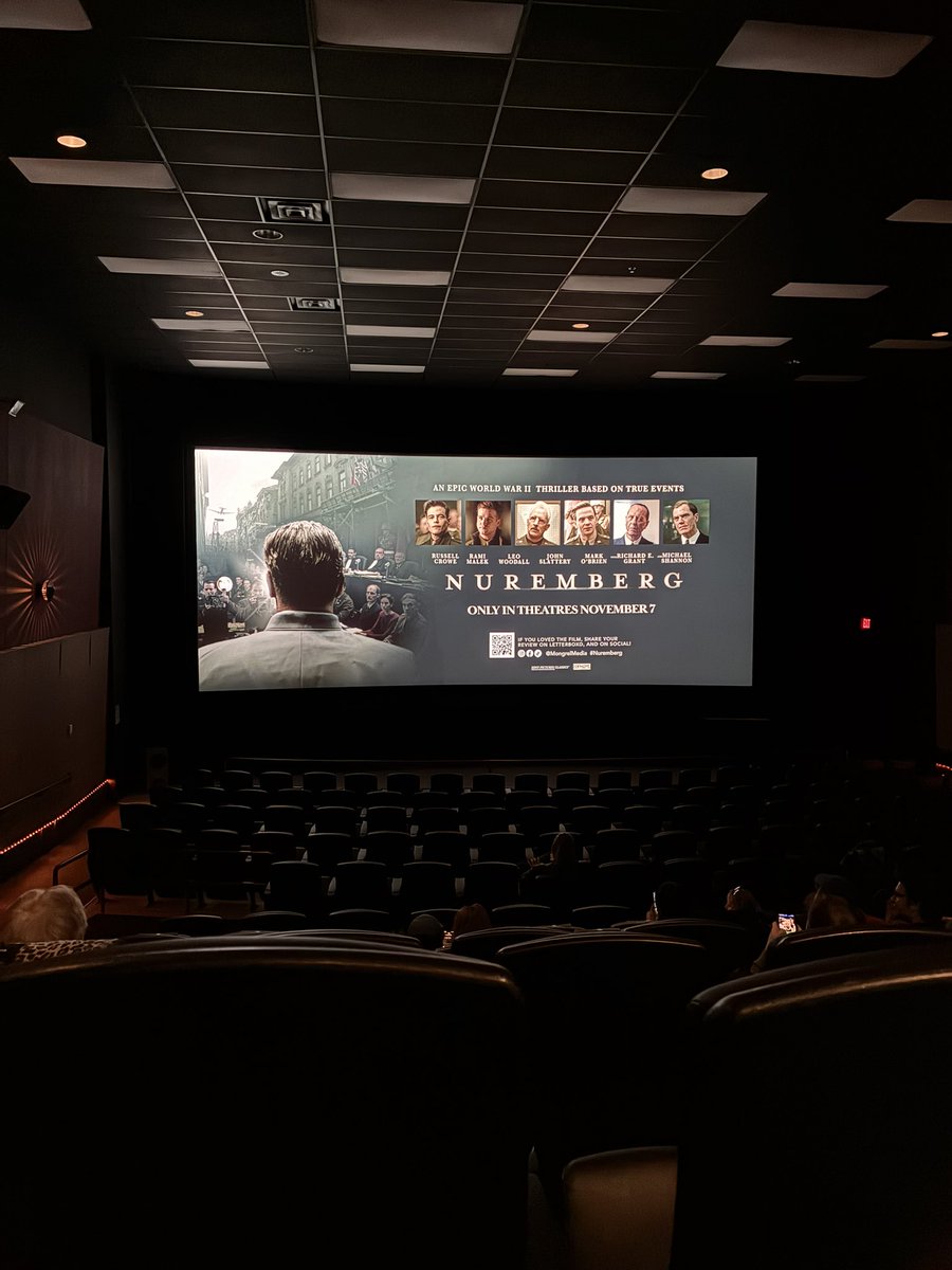 UnderTProjector's tweet image. seated for Nuremberg