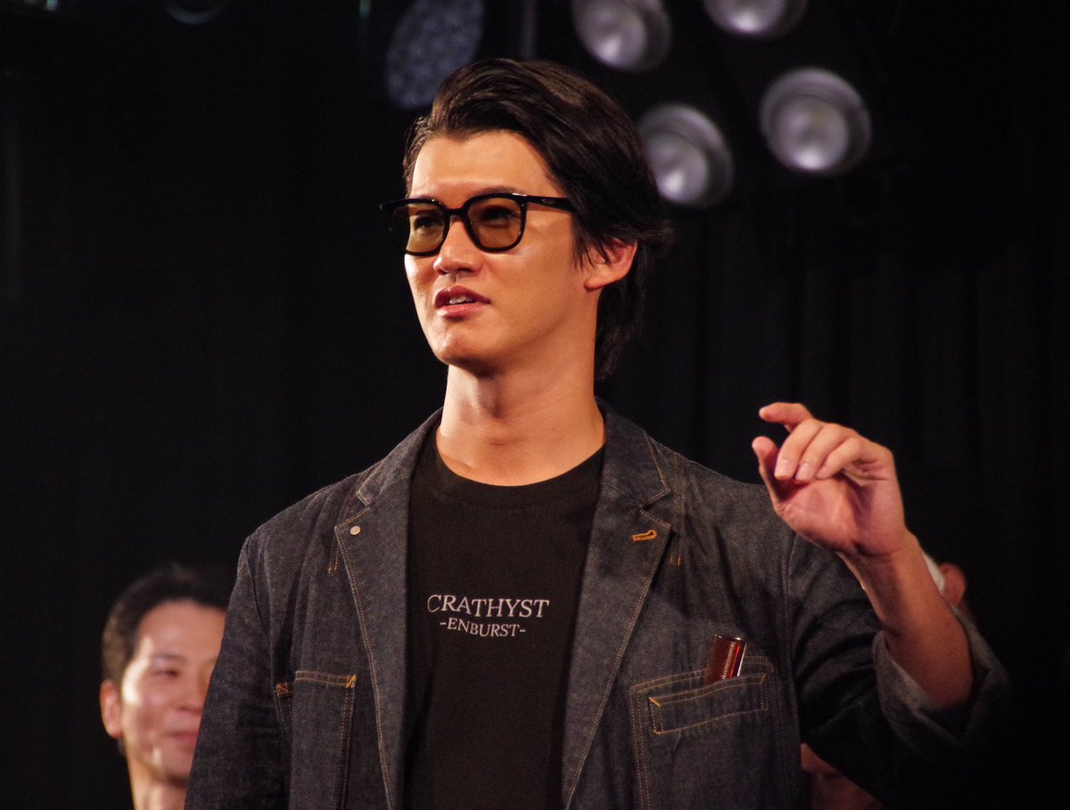 #ワンダージャム
橋口さん！
めっちゃ面白いうえカッコよくて…とある場所でよくお芝居拝見してるんですが、あまりにも印象が違って「役者さんってすごい…！」と改めて思いました✨
刀ステの親鸞様で初めてお芝居拝見したのですが、本当に素敵で大好きです！