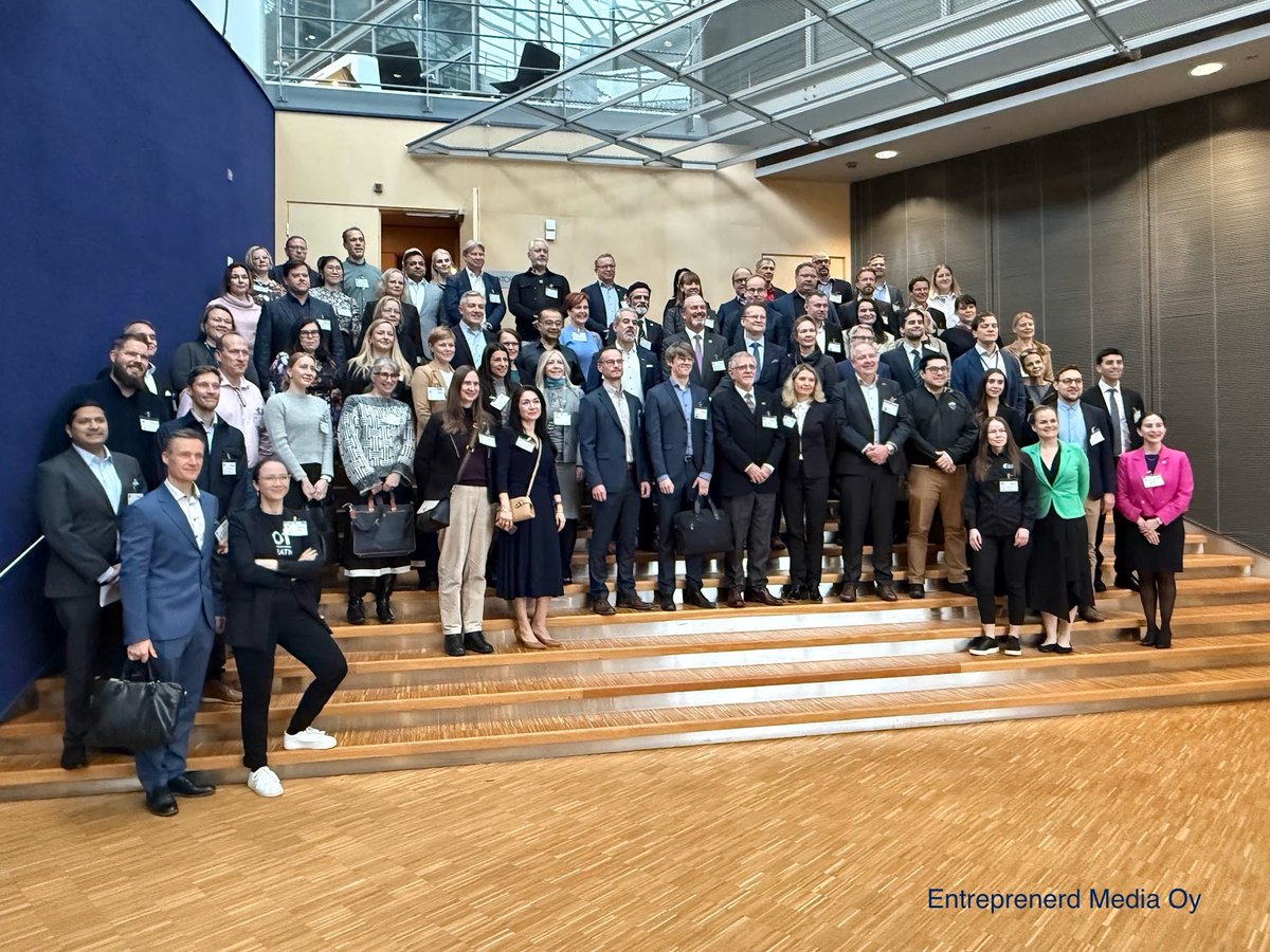 Chile-Finland Platform for Development and Technology Transfer 🇨🇱🇫🇮 was launched in  #Helsinki 

 <a href="/Corfo/">Corfo</a> -  Fundación Chile - <a href="/BusinessFinland/">Business Finland</a> - <a href="/VTTFinland/">VTT</a> shared the platform’s vision and explored joint pathways for collaboration.

#mining #GreenHydrogen  #RenewableEnergy