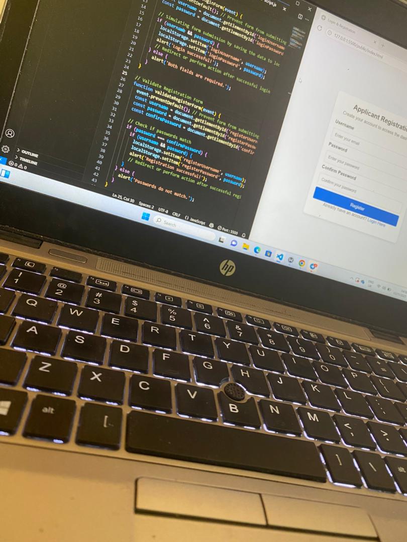 SulaimonAtanda5's tweet photo. Collected a contract earlier this month, and I’m building it with pure Vanilla JavaScript and Bootstrap—no frameworks needed. A solid developer can work with any tools as long as they understand how the system works. Frontend phase completed ✅🔨. https://t.co/GsgP72o358