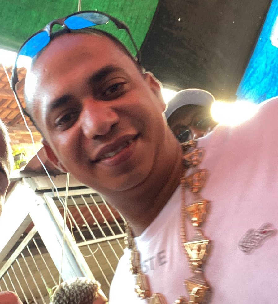 papodefavelarj's tweet image. Ferrari da PEDREIRA 

 já é falecido, foi morto em 2023.