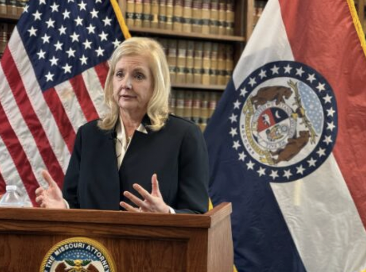 Missouri’s attorney general defends new congressional map in multiple courts: ky3.com/2025/11/05/mis…