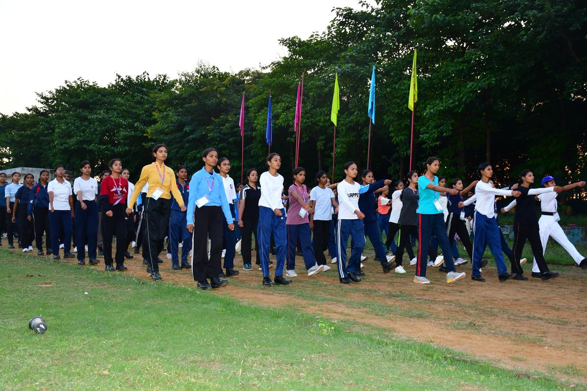 Evening drill in motion 🎖️
Consistency, rhythm &amp; spirit — Day 1, Central Zone Pre-RD Camp.
#CentralZonePreRD2025 #NSSIndia #YouthEmpowerment
<a href="/YASMinistry/">YAS Ministry</a> <a href="/mansukhmandviya/">Dr Mansukh Mandaviya</a> <a href="/khadseraksha/">Raksha Khadse</a> <a href="/_NSSIndia/">NSS India</a> <a href="/mybharatgov/">Mera Yuva Bharat - MY Bharat</a> <a href="/pallavigovil/">Pallavi Jain Govil</a> <a href="/ashokshrotinss/">Dr Ashok Shroti</a> <a href="/Rajkumarnss/">राजकुमार वर्मा Rajkumar verma</a>