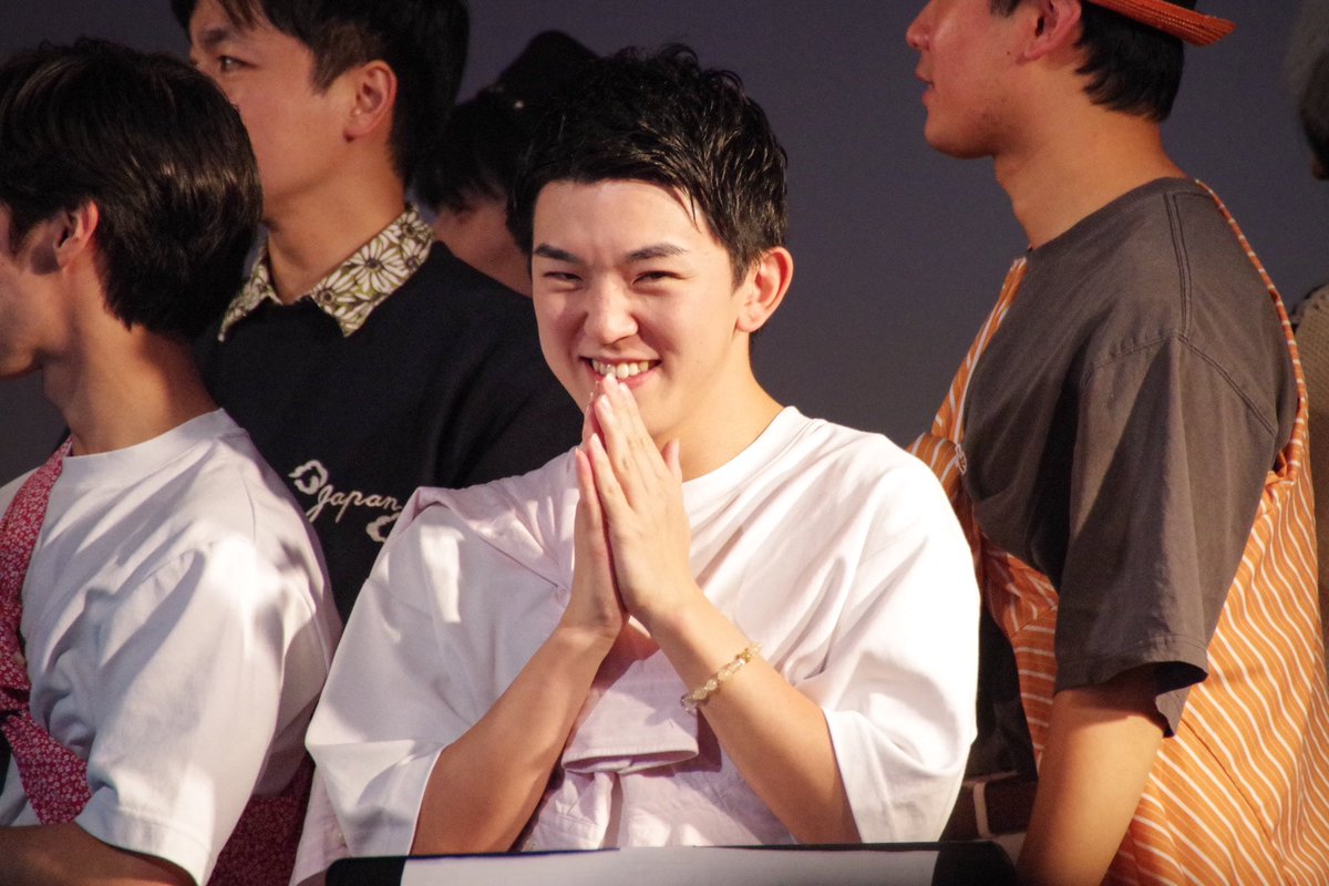 #ワンダージャム
こちら、てるさんに完全に心を射抜かれたカメラ小僧です。笑
可愛いしかっこいいしとっても魅力的なお方…