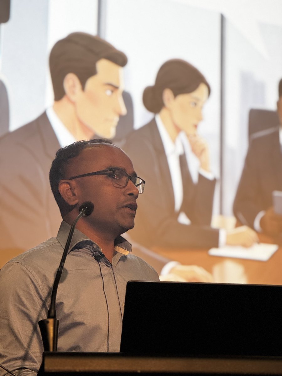 Hack.Sydney tweet media