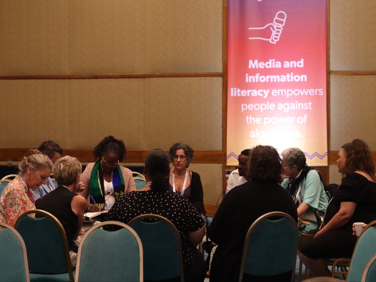 Edumedia_3's tweet image. Nos llegaron más imágenes de la #GlobalMILWeek2025 que se llevó a cabo en Cartagena de Indias, Colombia 🇨🇴 el pasado mes de octubre.