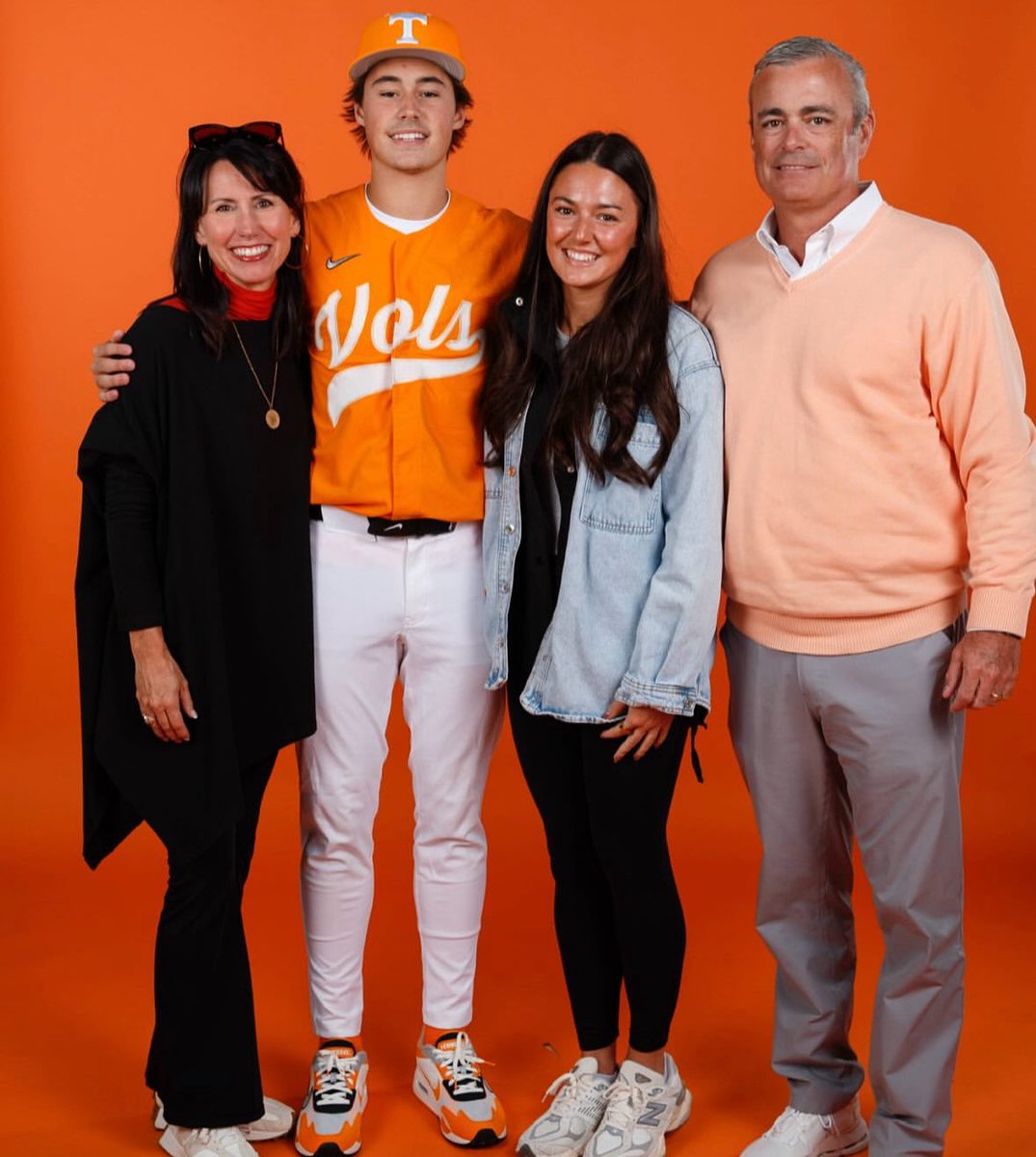 More Important Issues tweet media