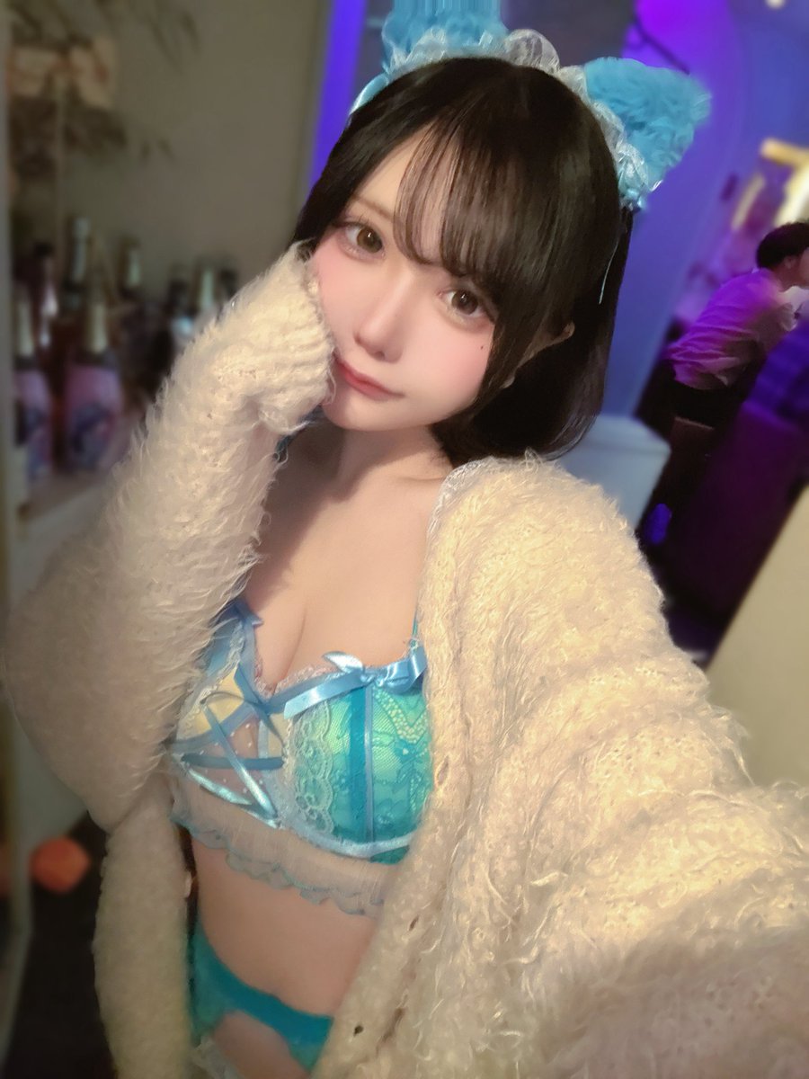 きゅるんて感じの顔してみた