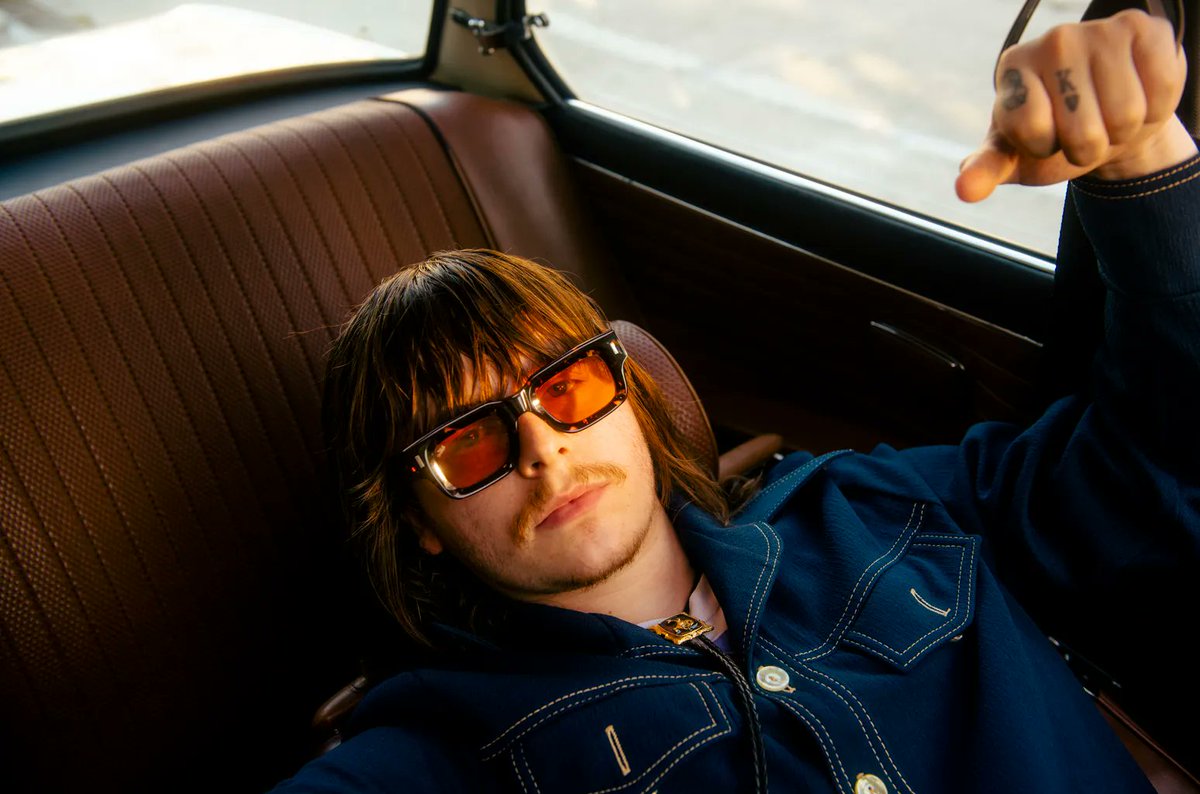 ListenBeforeYouLove tweet media