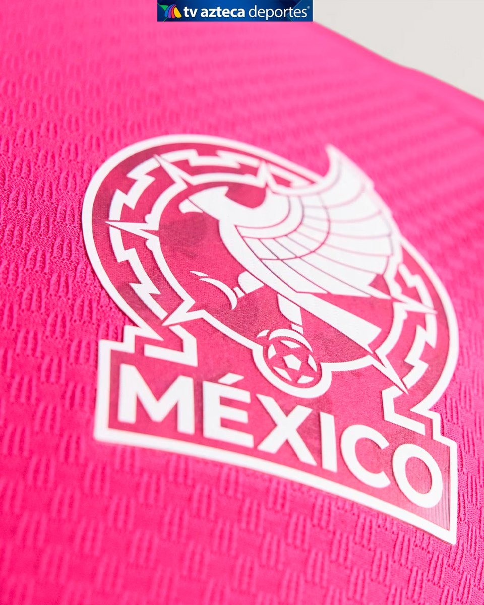 AztecaDeportes's tweet photo. La playera del PORTERO de la Selección Mexicana 🧤🇲🇽

¿Qué te parece la equipación que usará el arquero tricolor en la Copa del Mundo 2026?

Inspirada en... ¿nuestro Jorge Campos? https://t.co/TBxFmvXclV