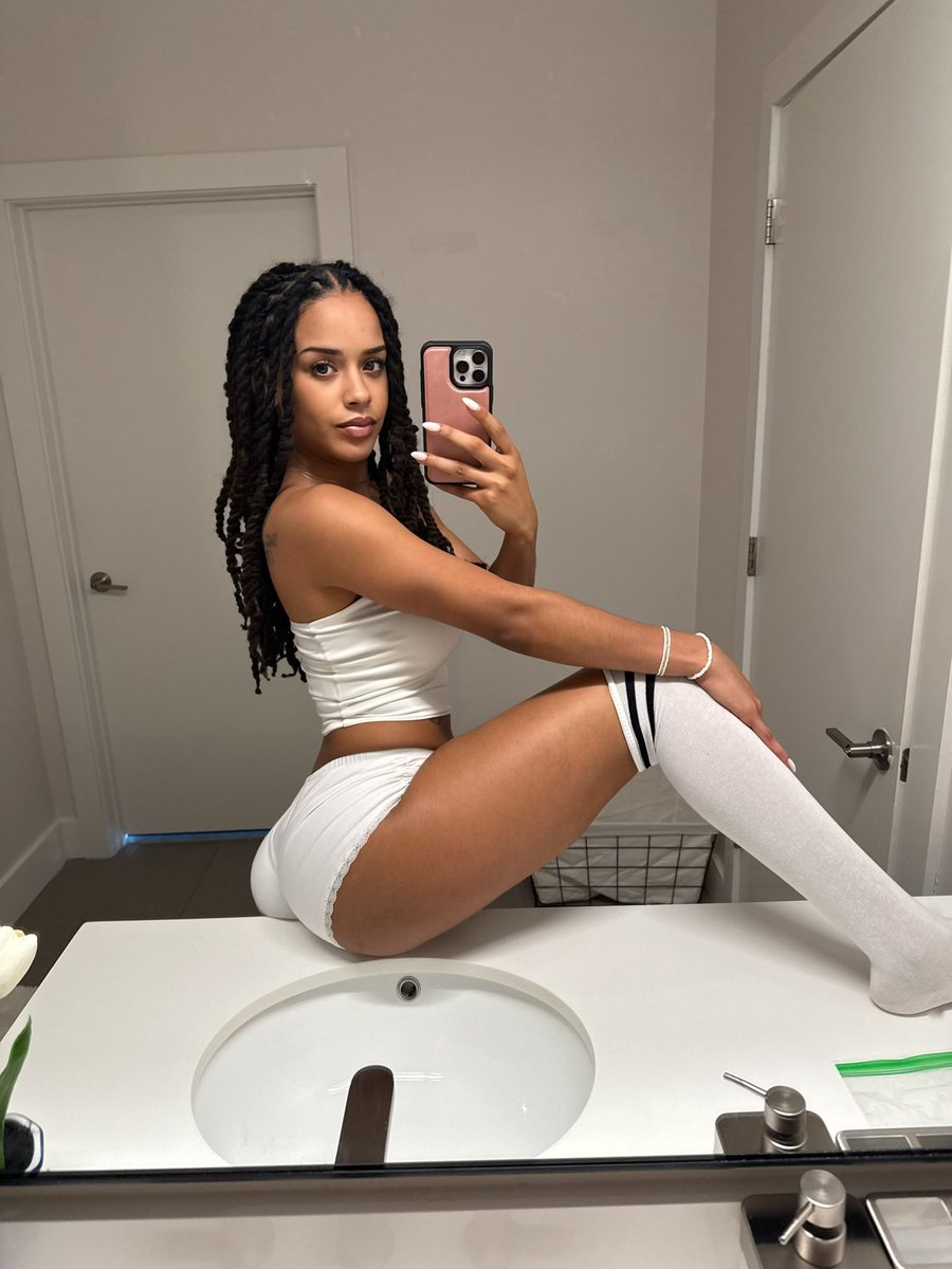 Ava Grey (@lust4ava) on Twitter photo 