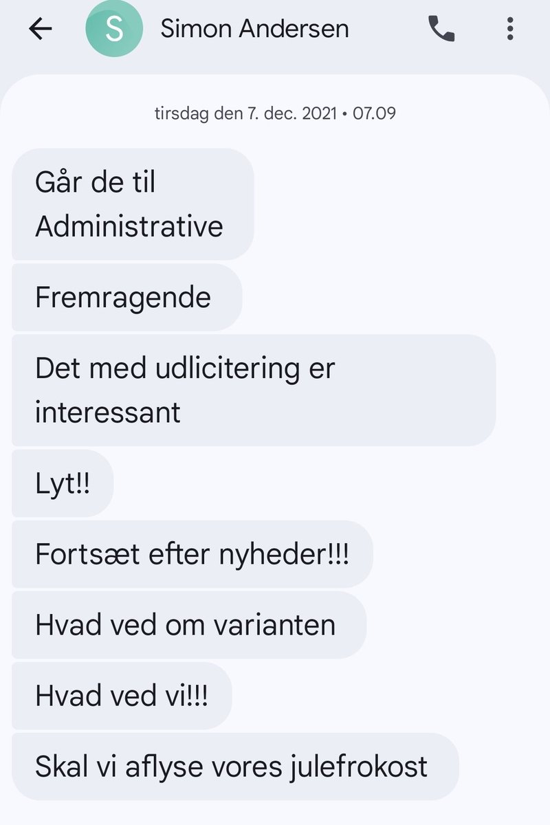 Mathiaslaupeder's tweet photo. @Helenekristine Sådan her så min indbakke ud under ét live-interview, da jeg var morgenvært på 24syv 😂 https://t.co/HVRWHgXtKT