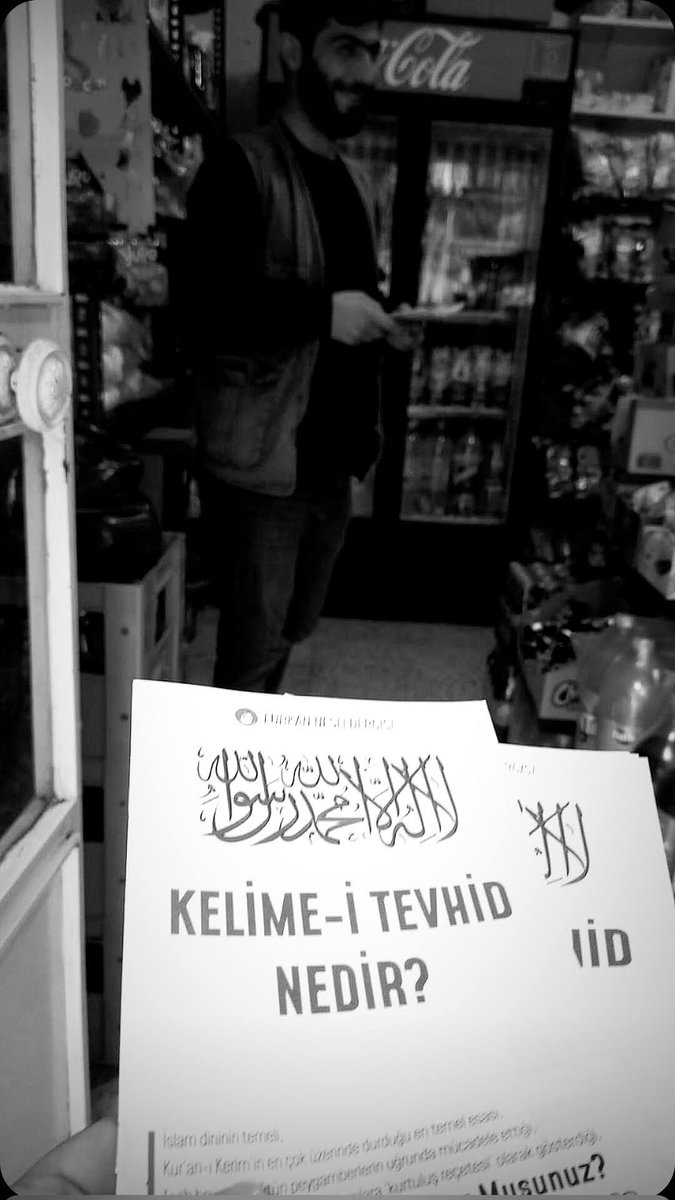 Allah'ın nizamı hakim olacak diye koltuklarından vazgeçmeyen tağutlar bilmiyorlar. Fitne (zlüm kfr şirk) ortadan kalkıncaya ve din (hkmiyet otorite sistem) yalnız Allah’ın oluncaya kadar onlarla savaşın; fakat vazgeçerlerse, artık zalimlerden başkasına saldırmak yoktur. Bakara193