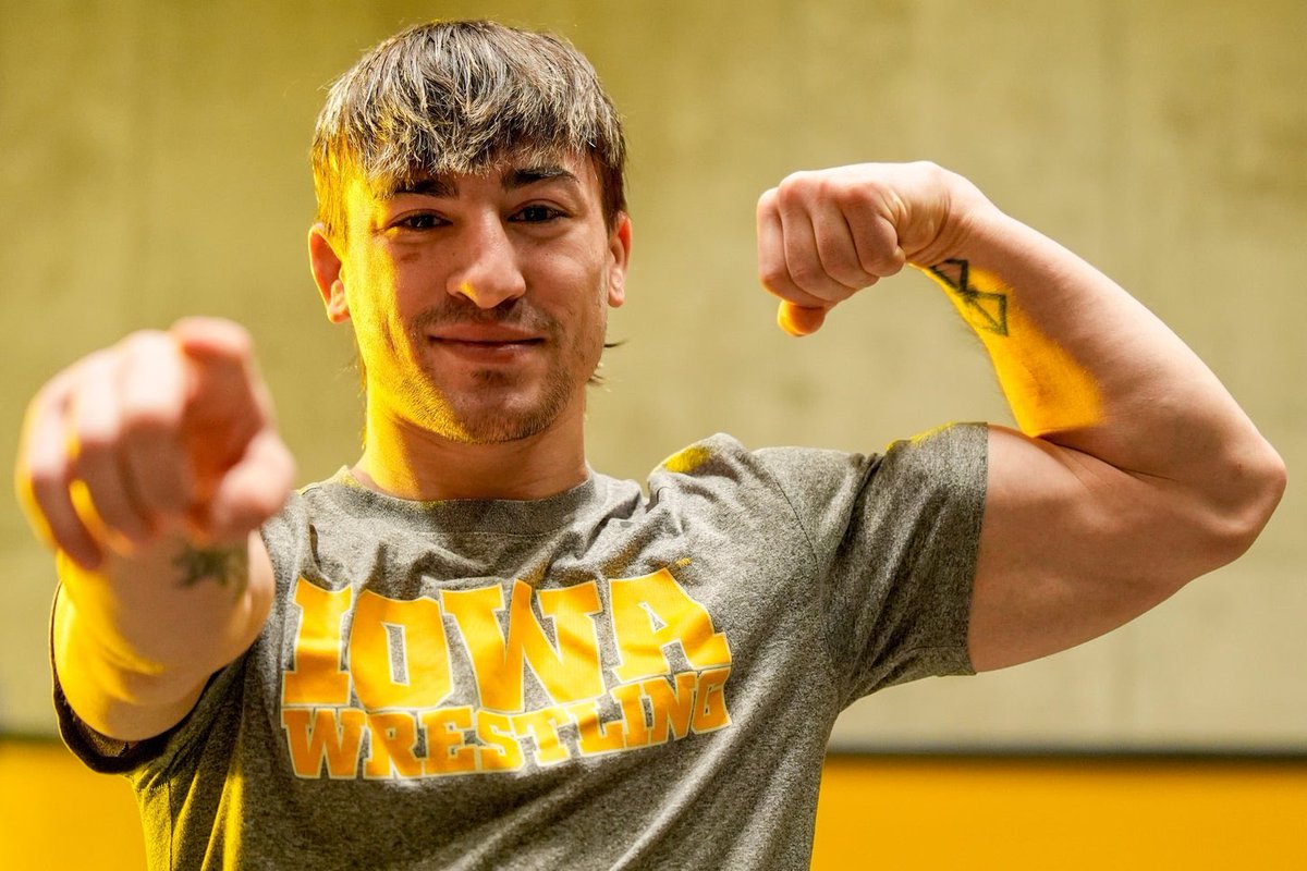 HawkeyeSource's tweet image. Just wait until you guys hear Dean Peterson&apos;s walkout song⛽️🔥