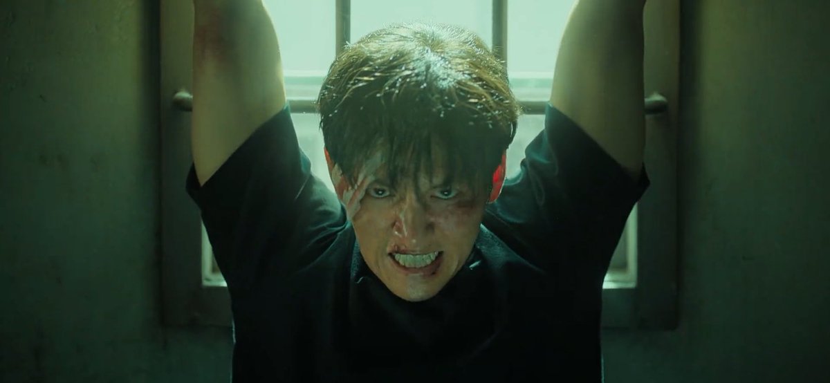 Lamiswook's tweet photo. Please stop comparing Chang Wook to others  they still have a long way to go to reach his level 🙏
 the best actor in Korea ji changwook 
#TheManipulated #jichanwook https://t.co/M6uErSdUcs