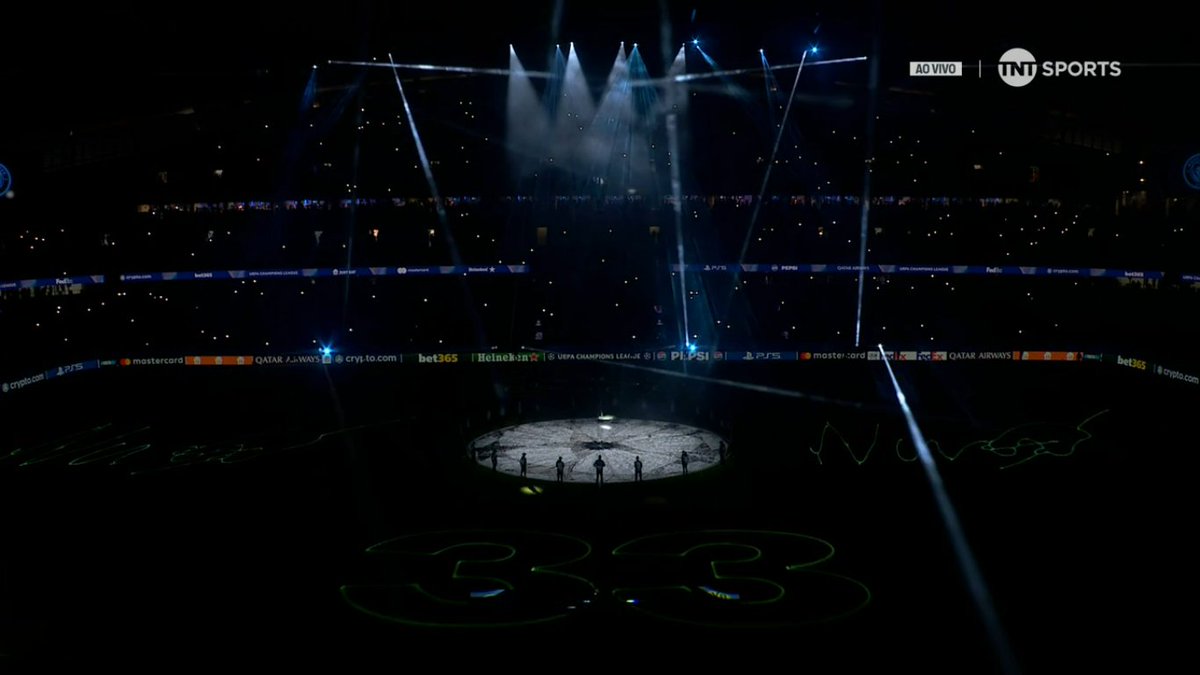 #CasaDaChampions
"Remember, remember... 
The 5th of November."