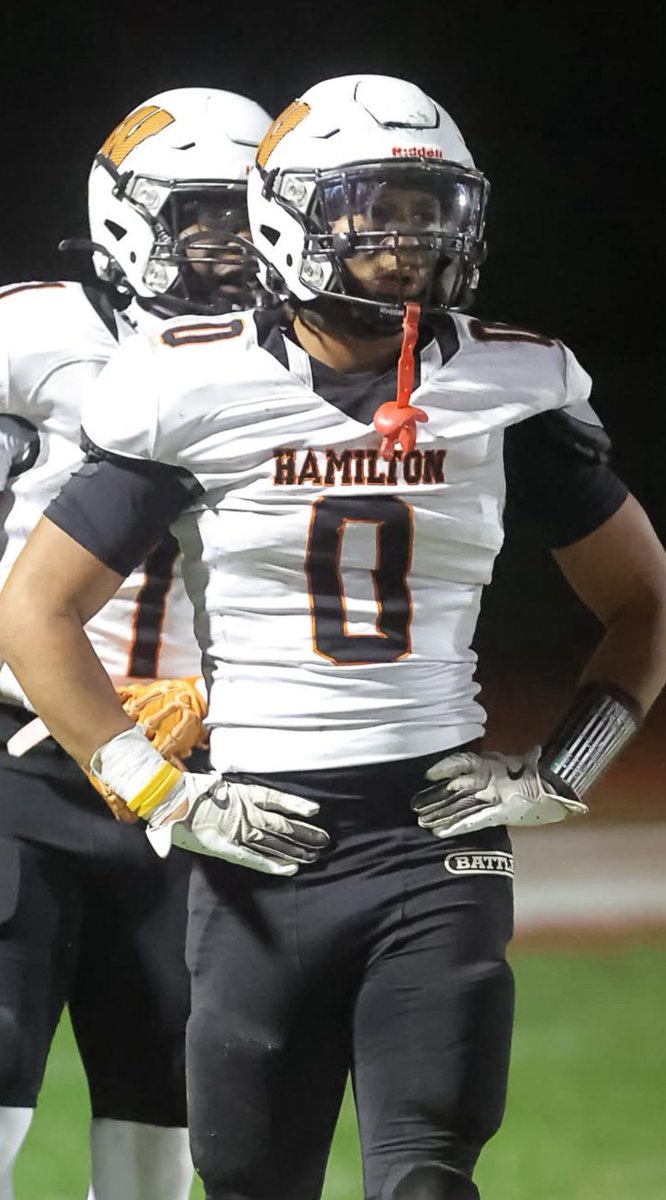 HHW_Football's tweet photo. Congrats to @CrisEagleton who set the New School Record with 23 tackles in the playoff game vs Manalapan. He broke the previous record of 22, held by Reidgee Dimanche. Cristian is a leader and dominant force on the field. Talent, hard work, and desire has led him to his success. https://t.co/NvbmcbDuQB