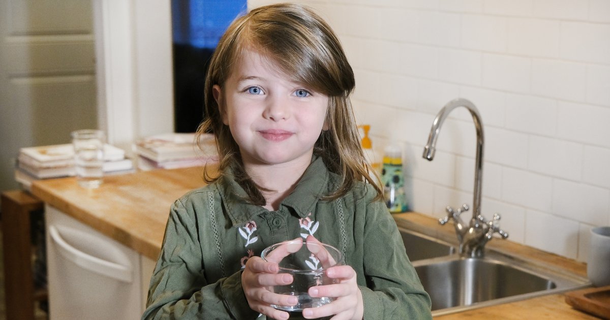 We can all play a role in protecting sources of drinking water from contamination. Check out some of our quick information guides to learn how: yourdrinkingwater.ca/page.php?id=61