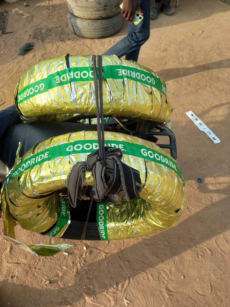 philznnona's tweet image. Another busy day delivering tyres across Abuja 💪
✅ Wuse
✅ Gudu 
✅ Nyanya 
✅ Kubwa 

Wherever you are, we deliver quality and speed!
Kindly send us a DM with your request 🚗💨
#Tyres #Abuja #PhilzAutoz